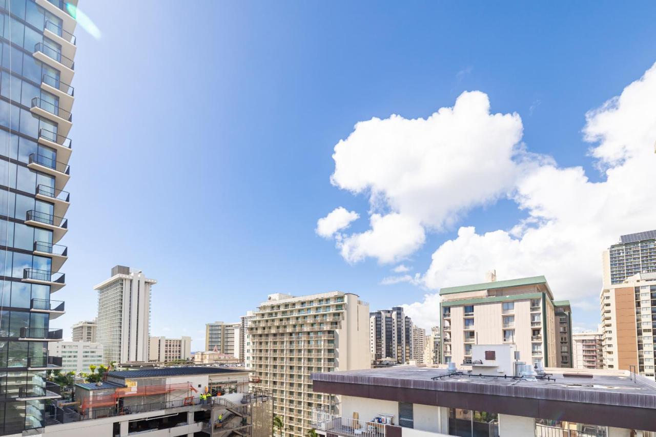 Beautiful Studio In The Heart Of Vibrant Waikiki Honolulu Exterior foto