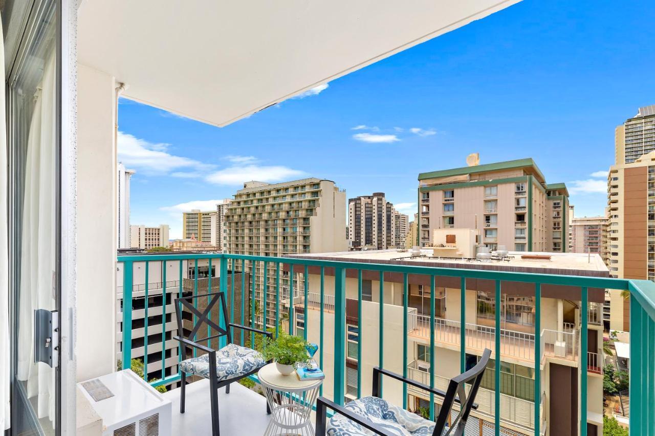 Beautiful Studio In The Heart Of Vibrant Waikiki Apartamento Honolulu Exterior foto