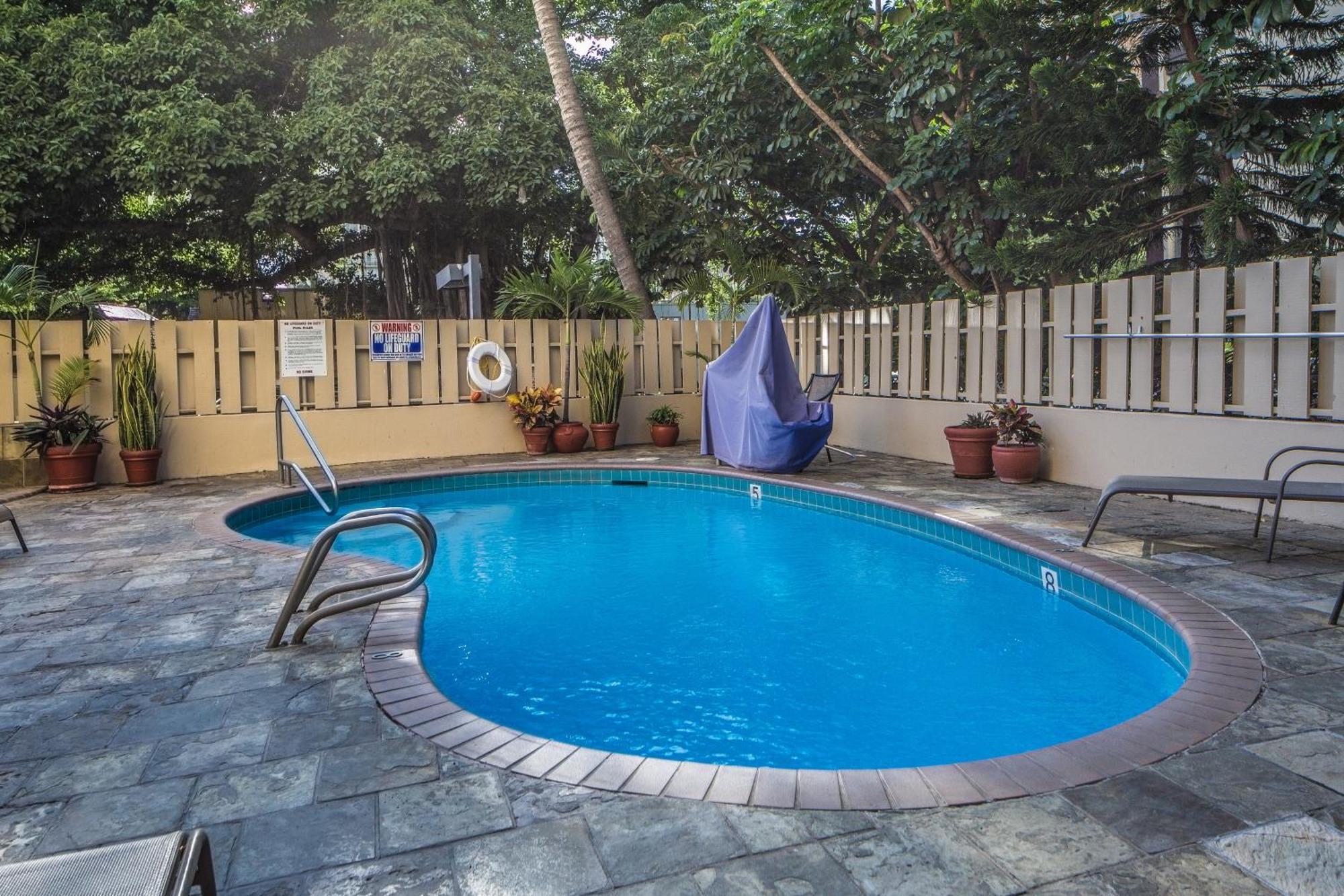 Beautiful Studio In The Heart Of Vibrant Waikiki Honolulu Exterior foto
